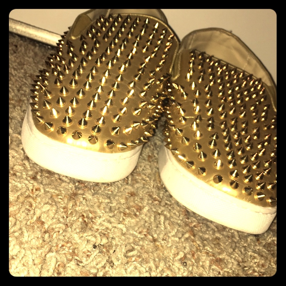 Christian louboutin (red bottoms